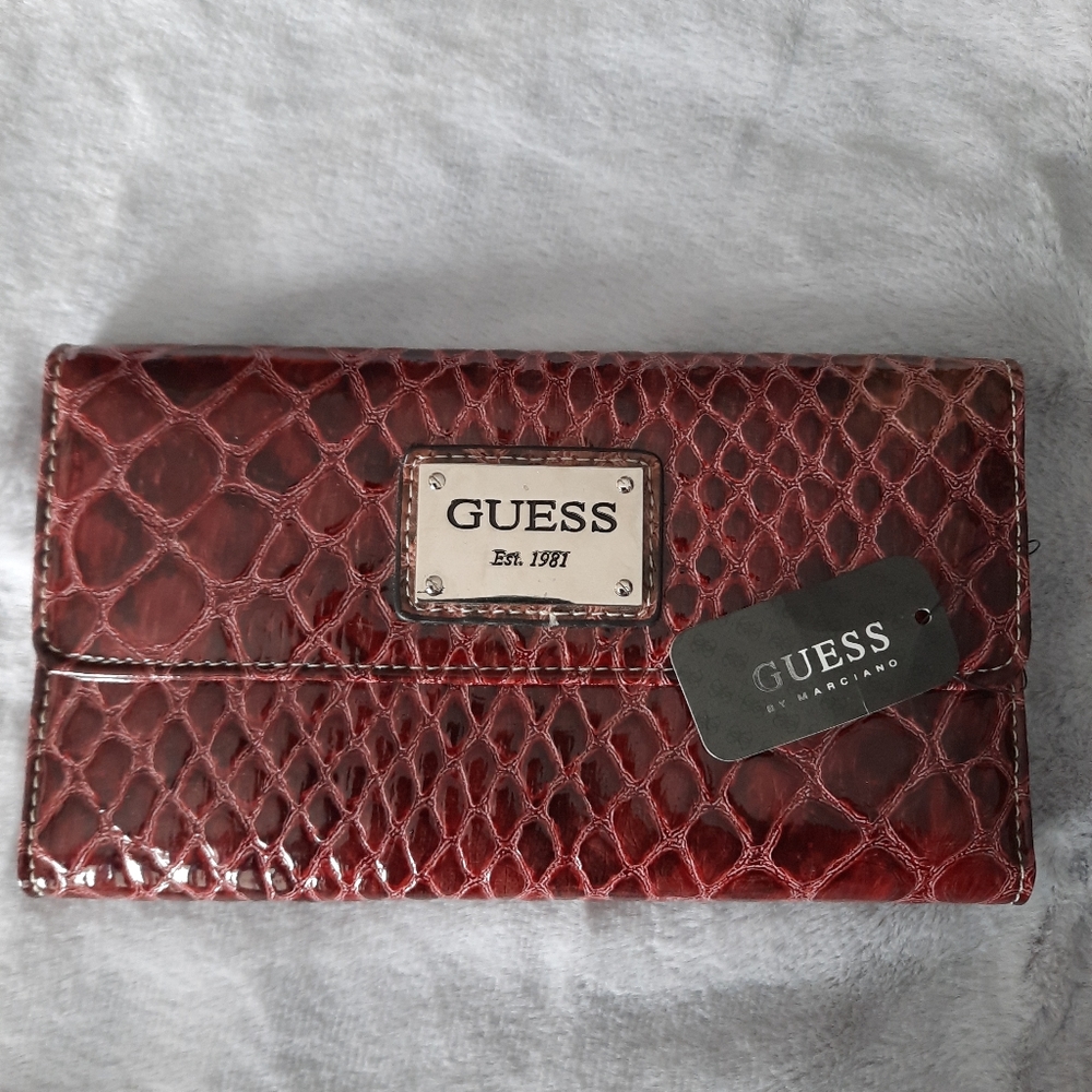 Guess Wallet